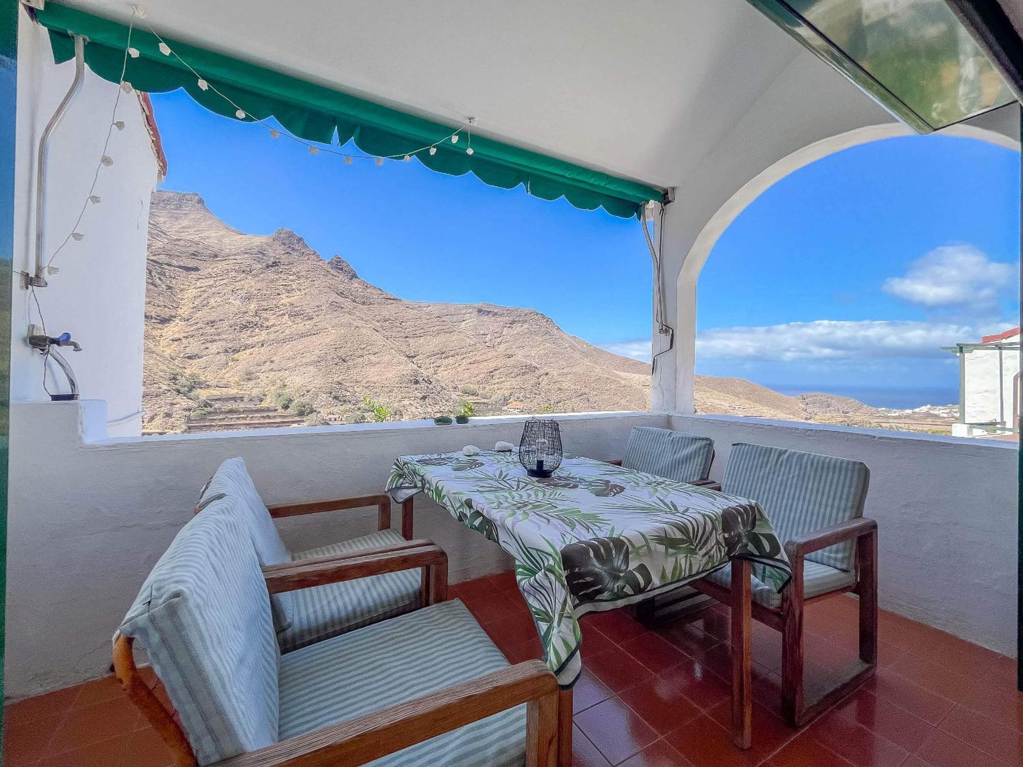Casa Carmen Agaete Con Terraza Y Vistas Al Mar Apartment Luaran gambar